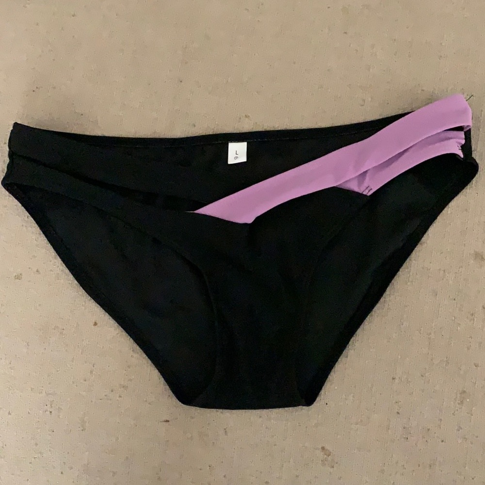 Black and purple large bikini bottoms